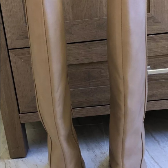 Light brown cowgirl or riding boots chic - Picture 3 of 7